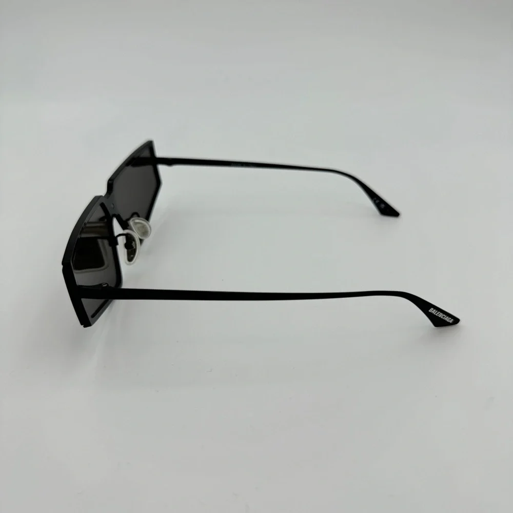 Balenciaga contemporary black